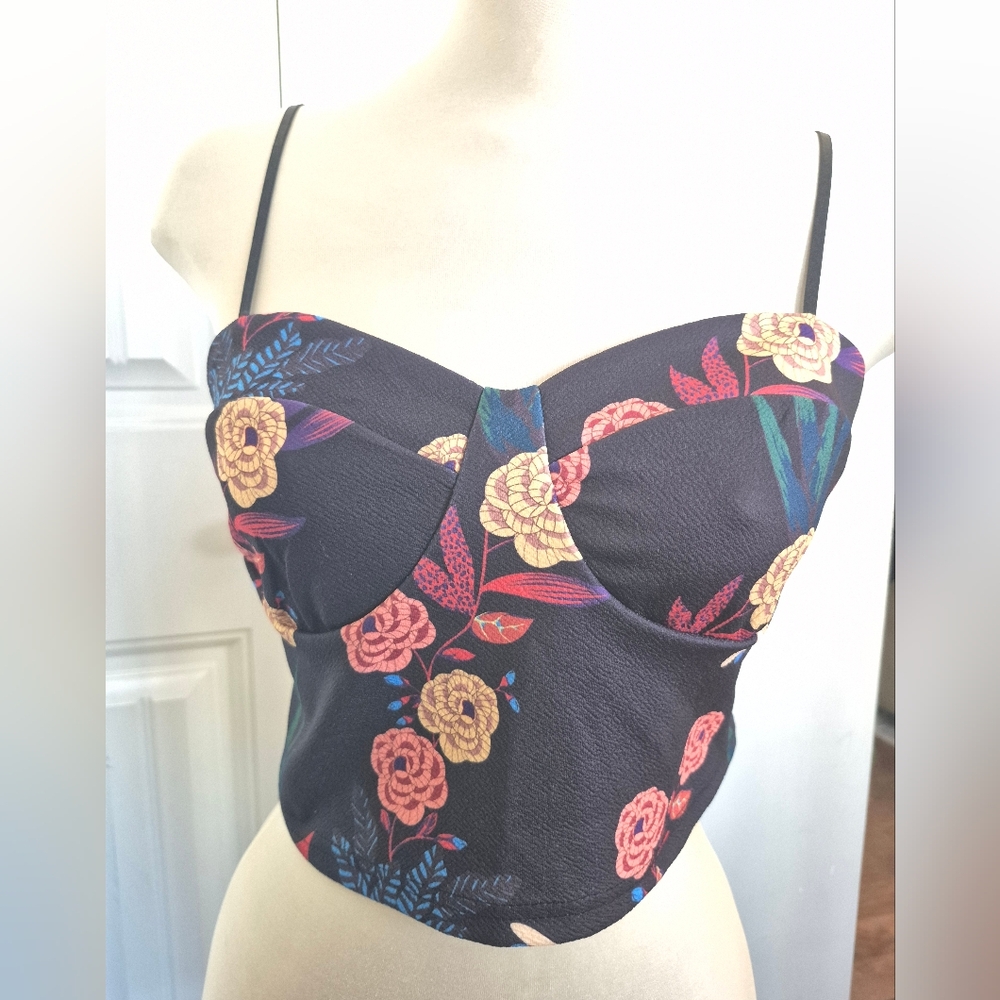 SHEIN Floral Black Tank Top